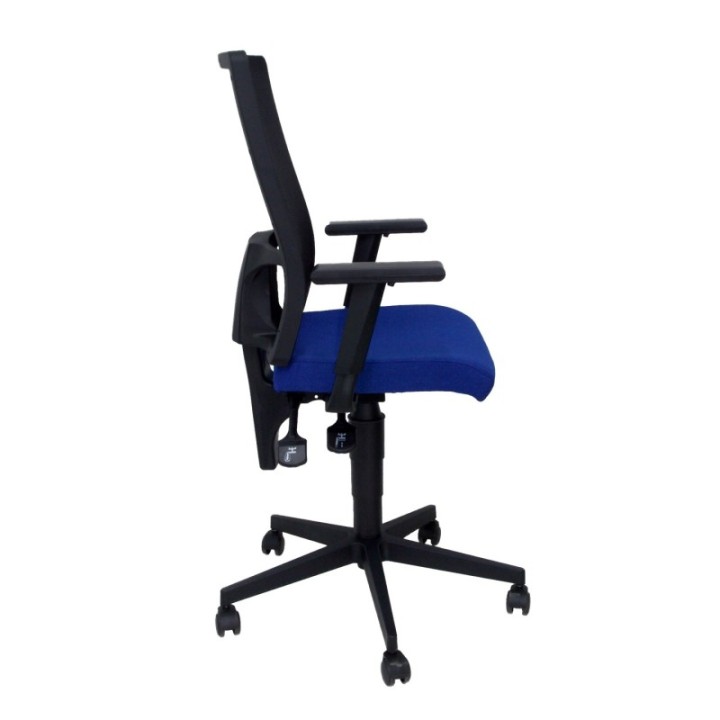 Silla Taktik respaldo malla negro asiento aran azul