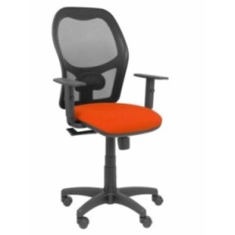 Silla Alocén malla negra asiento bali naranja oscuro brazos regulables