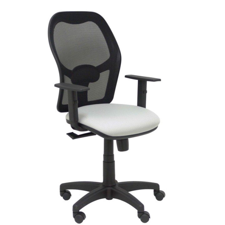 Silla Alocén malla negra asiento bali gris claro brazos regulables