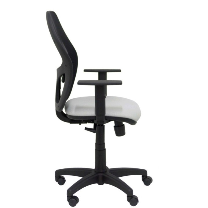 Silla Alocén malla negra asiento bali gris claro brazos regulables