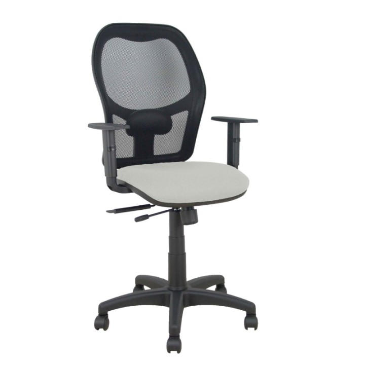 Silla Alocén traslack malla negra asiento bali gris claro brazos regulables