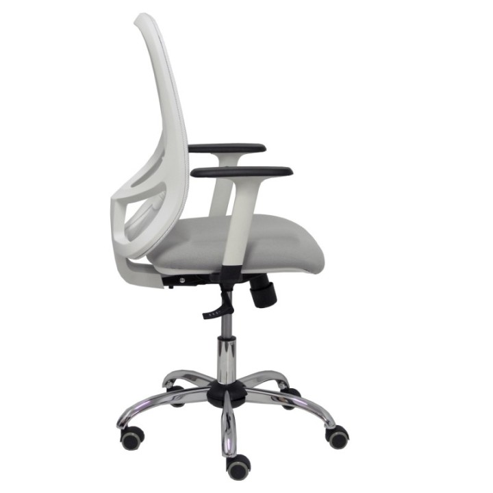Silla Cilanco blanca malla blanca asiento bali gris claro brazo regulable base cromada ruedas parqué