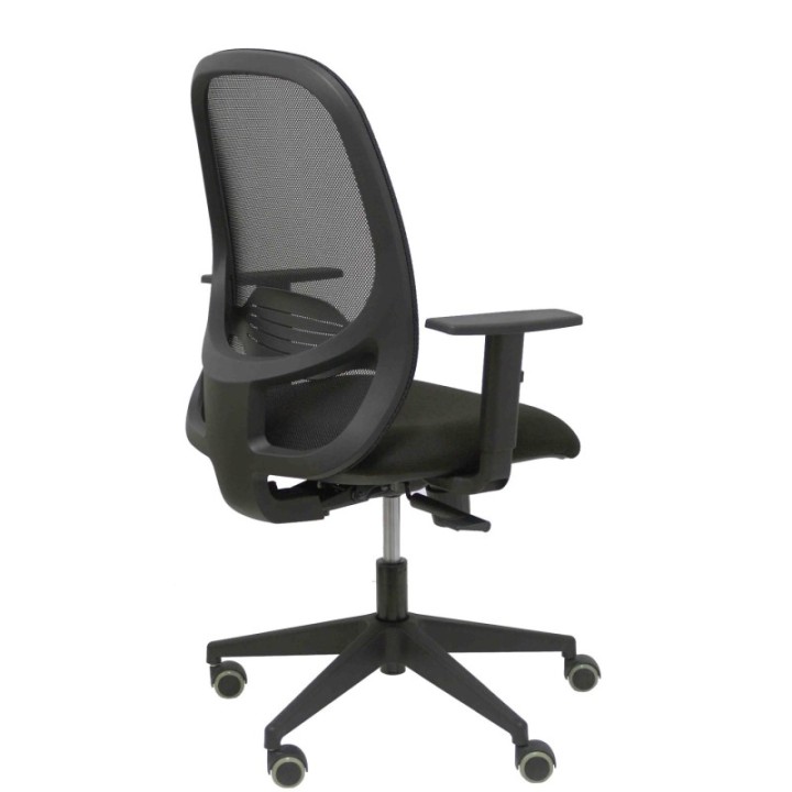 Silla Cilanco negra malla negra asiento bali negro brazo regulable.