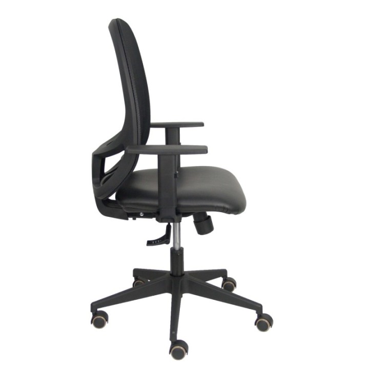 Silla Cilanco negra malla negra asiento similpiel negro brazo regulable.