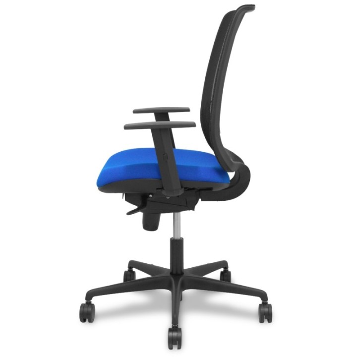 Silla Alares sincro malla negra bali azul brazo regulable