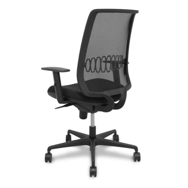 Silla Alares sincro malla negra bali negro brazo regulable.