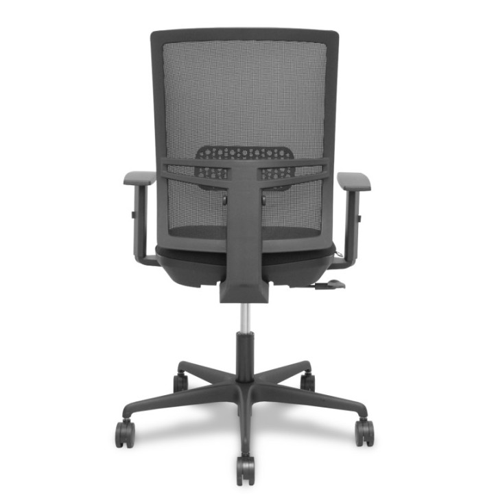 Silla Yunquera sincro malla negra bali negro brazo regulable.