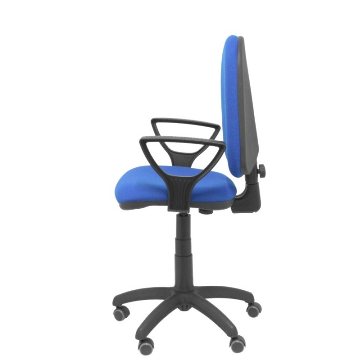 Silla Aýna bali azul brazos fijos ruedas de parqué