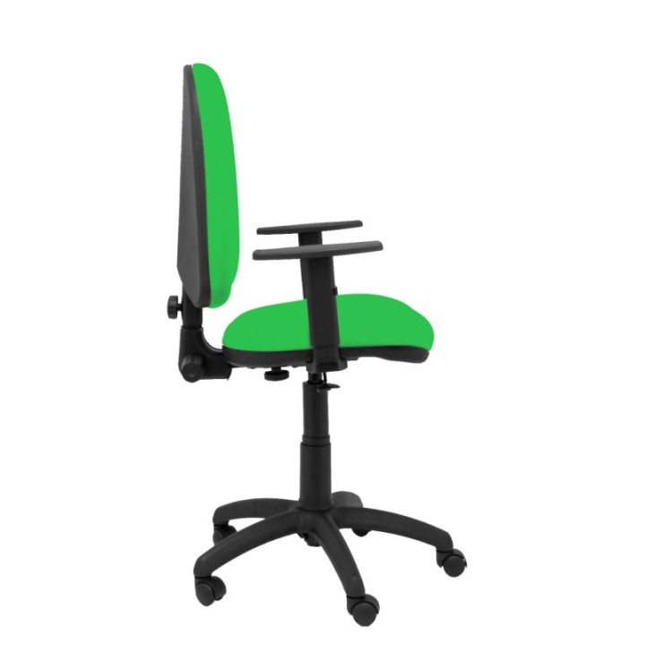 Silla Aýna bali verde pistacho brazos regulables