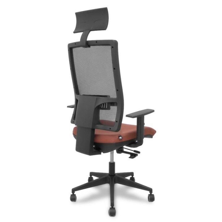 Silla Horna traslack bali marrón brazos regulables ruedas parqué y cabecero