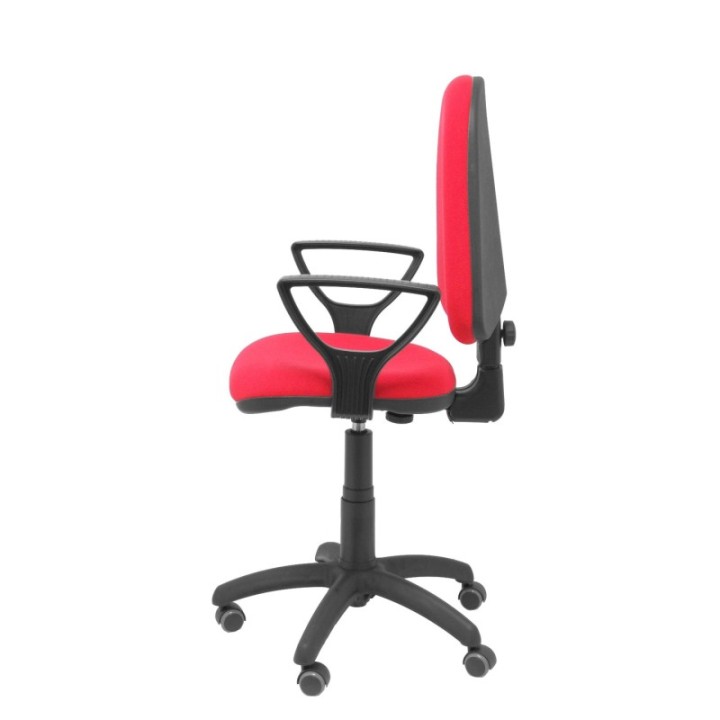 Silla Aýna bali rojo brazos fijos ruedas de parqué