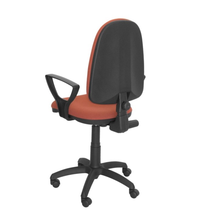 Silla Aýna bali marrón claro con brazos