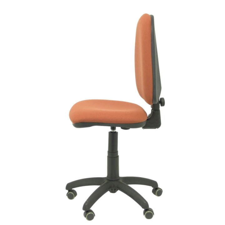 Silla Aýna bali marrón ruedas de parqué