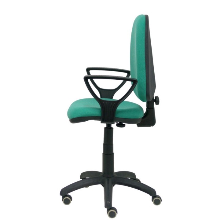 Silla Aýna bali verde esmeralda brazos fijos ruedas de parqué