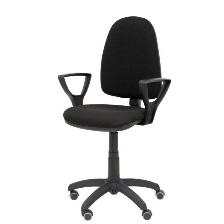 Silla Aýna bali negro brazos fijos ruedas de parqué