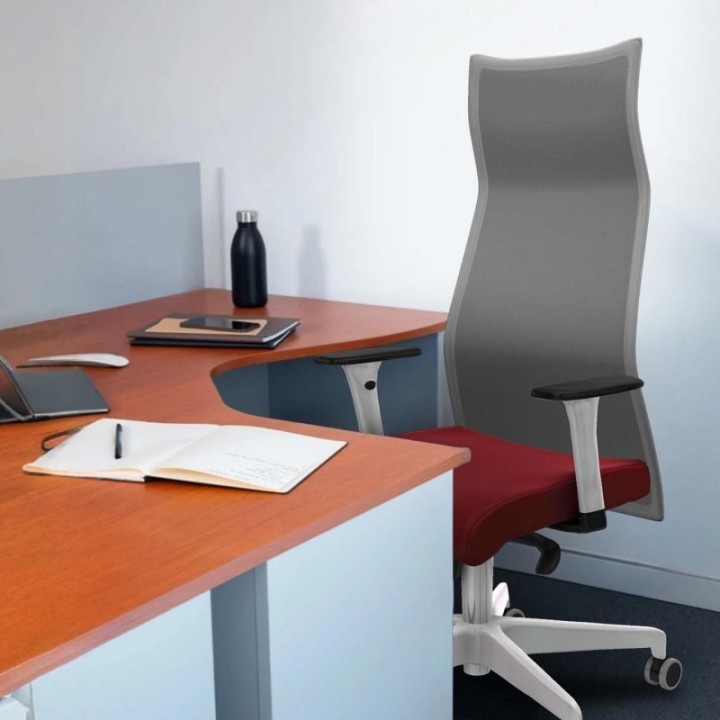 Albacete malla sincro malla blanca similpiel crema brazos blancos base blanca ruedas 65mm engomadas