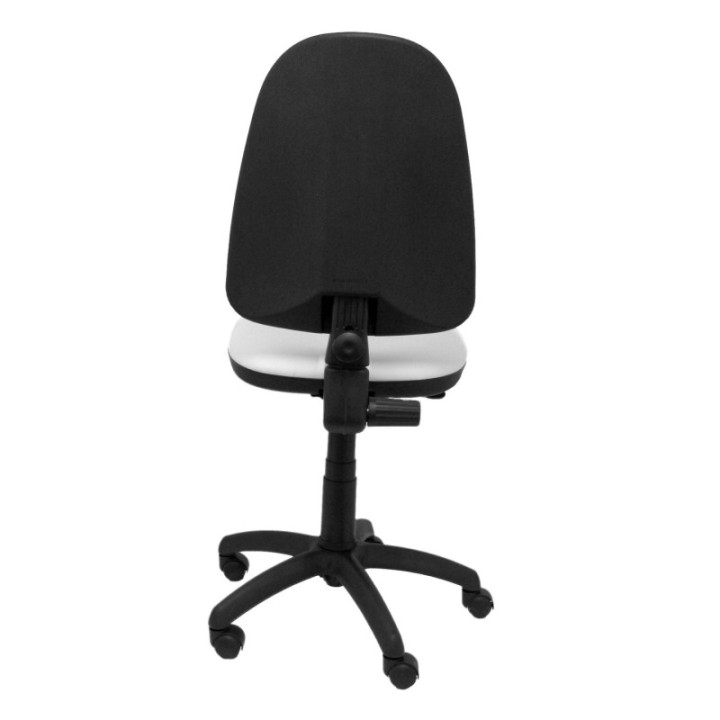 Silla Aýna similpiel blanco