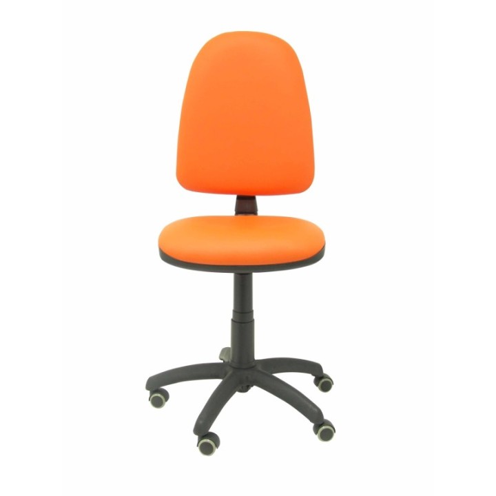 Silla Aýna similpiel naranja ruedas de parqué