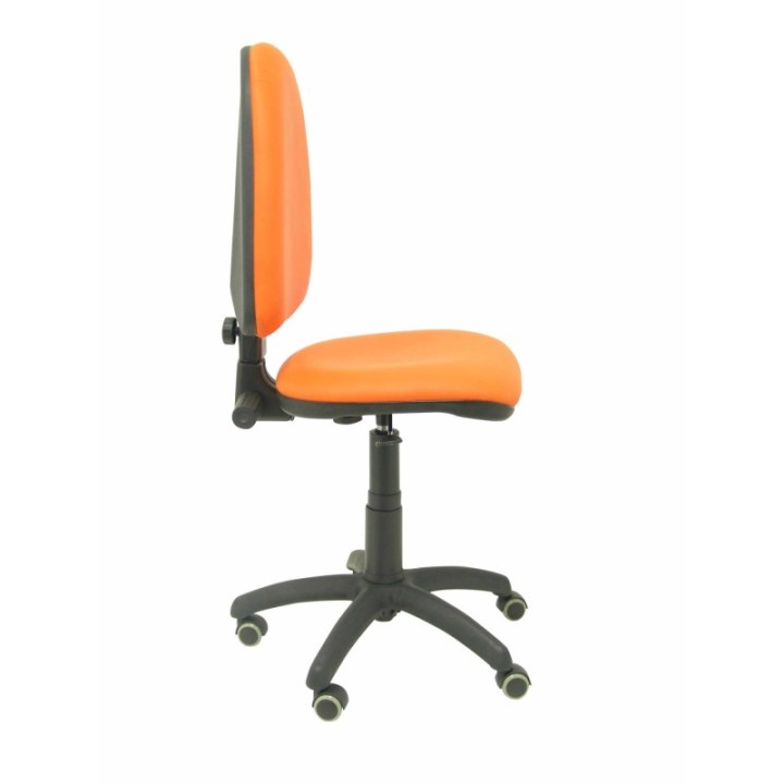 Silla Aýna similpiel naranja ruedas de parqué