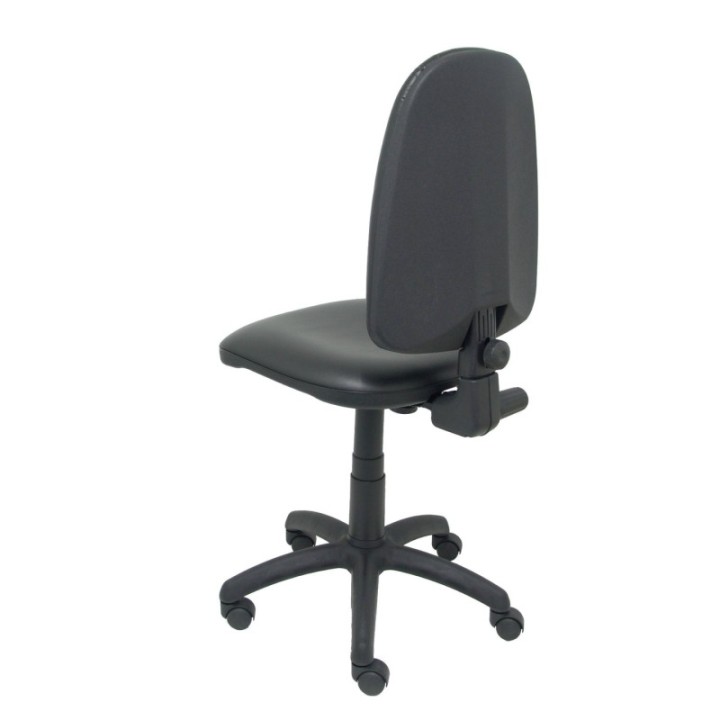 Silla Aýna similpiel negro