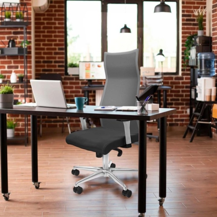 Albacete malla sincro malla negra similpiel azul claro brazos blancos base aluminio ruedas 65 mm nailon