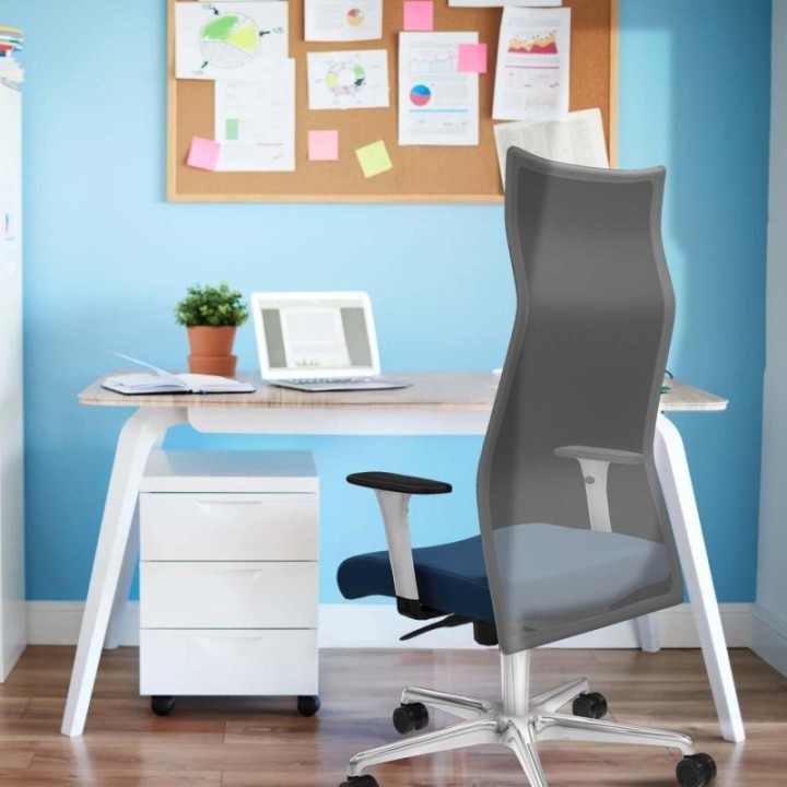 Albacete malla sincro malla negra similpiel morado brazos blancos base aluminio ruedas 65 mm nailon