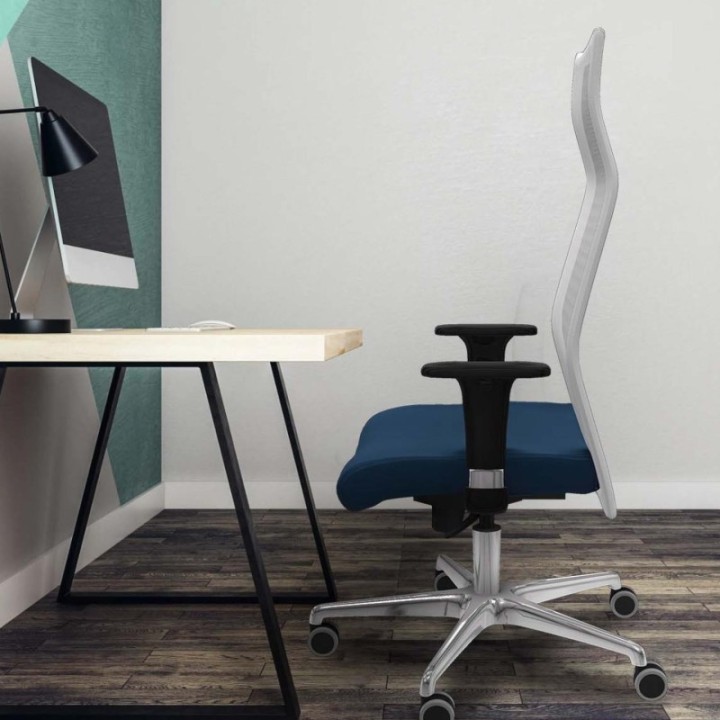 Albacete malla XL sincro malla blanca similpiel gris claro brazos 1D base aluminio ruedas 65mm engomadas