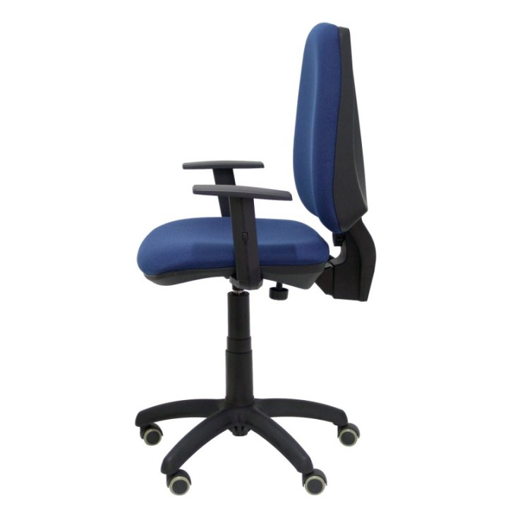 Silla Elche CP bali azul marino brazos regulables ruedas de parqué