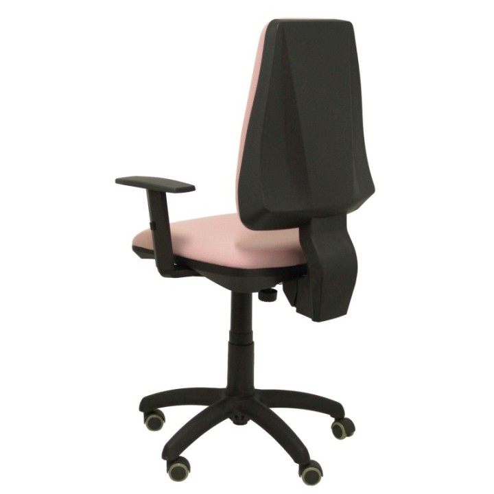 Silla Elche CP bali rosa pálido brazos regulables ruedas de parqué