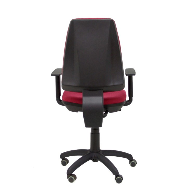 Silla Elche CP bali granate brazos regulables ruedas de parqué