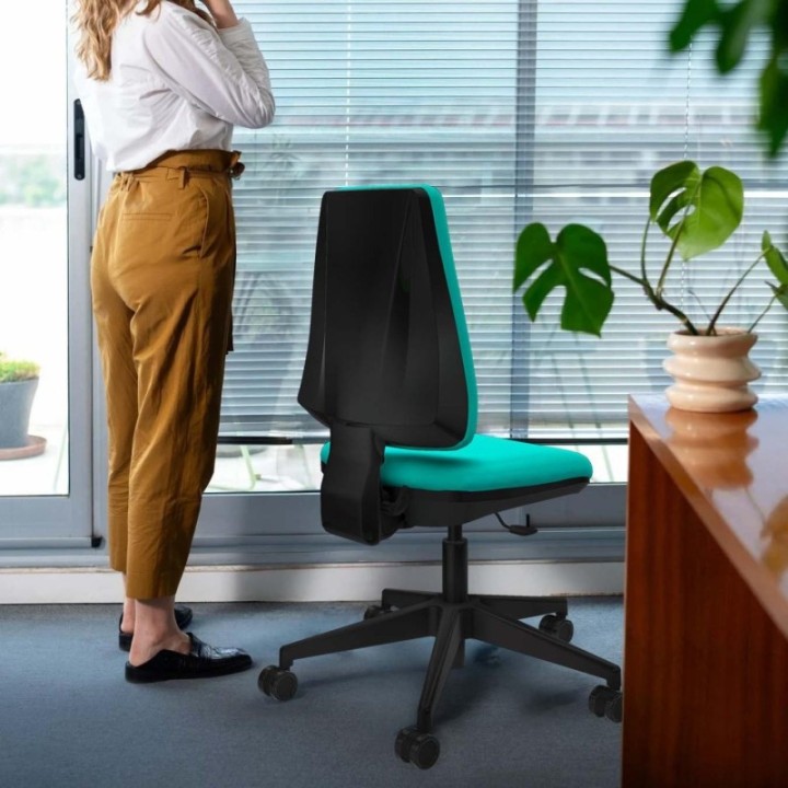 Elche CP similpiel gris oscuro base piramidal ruedas nailon 65mm