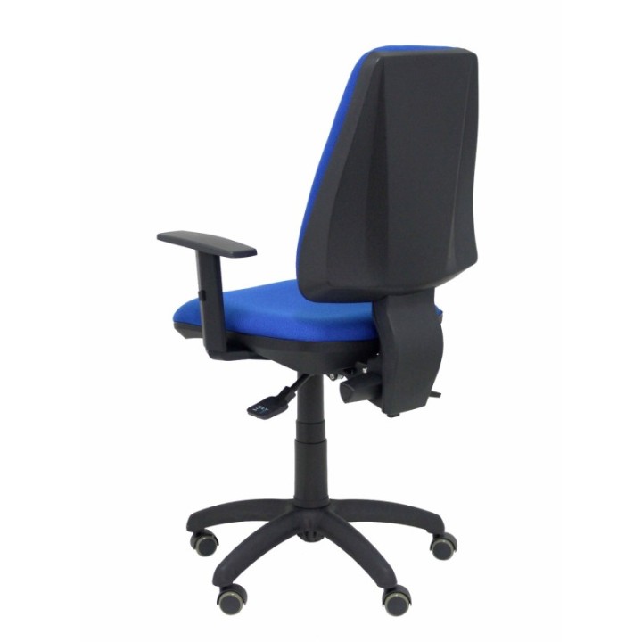 Silla Elche S bali azul brazos regulables ruedas de parqué