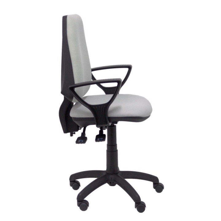 Silla Elche S bali gris claro brazos fijos