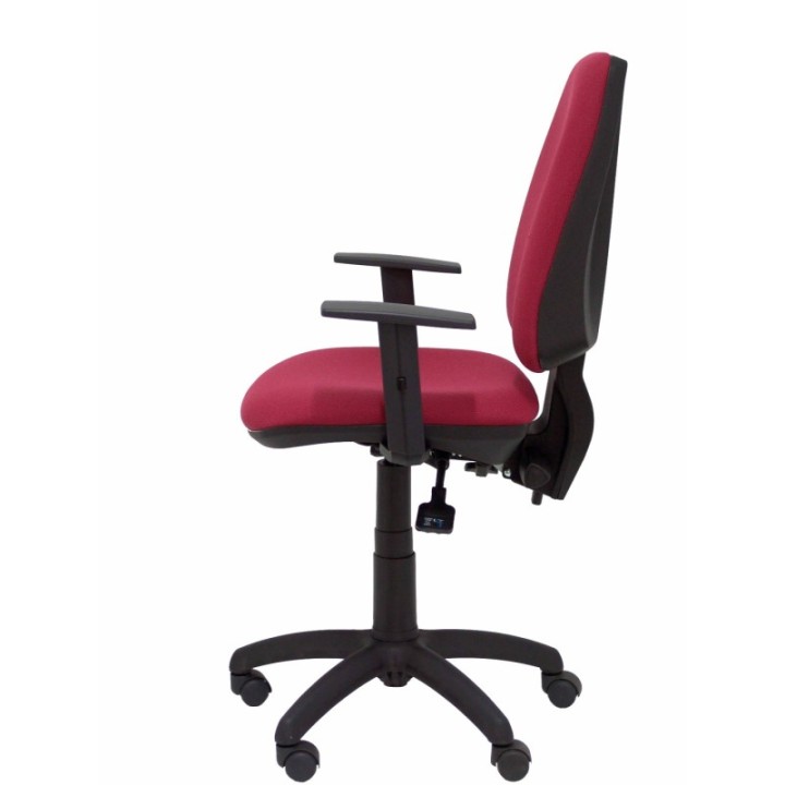 Silla Elche S bali color granate brazos regulables