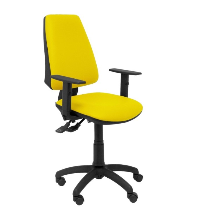 Silla Elche S similpiel amarillo brazos regulables