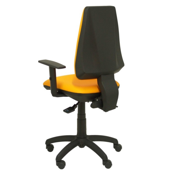 Silla Elche S similpiel naranja brazos regulables