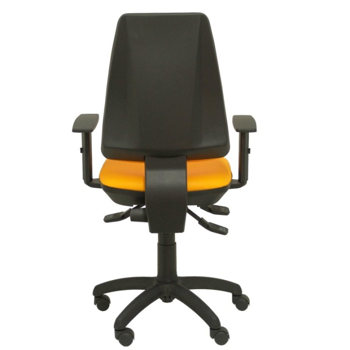 Silla Elche S similpiel naranja brazos regulables