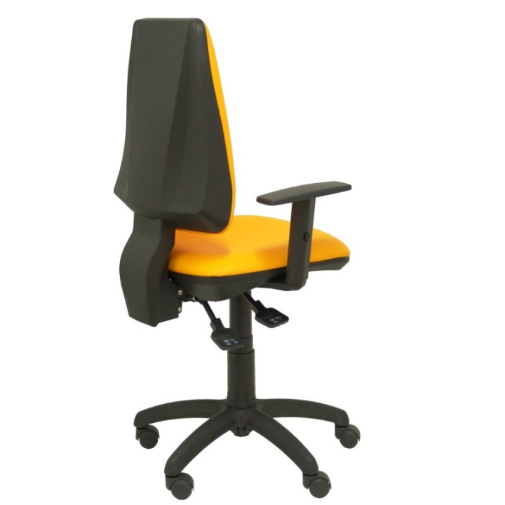 Silla Elche S similpiel naranja brazos regulables