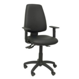 Silla Elche S similpiel negro brazos regulables