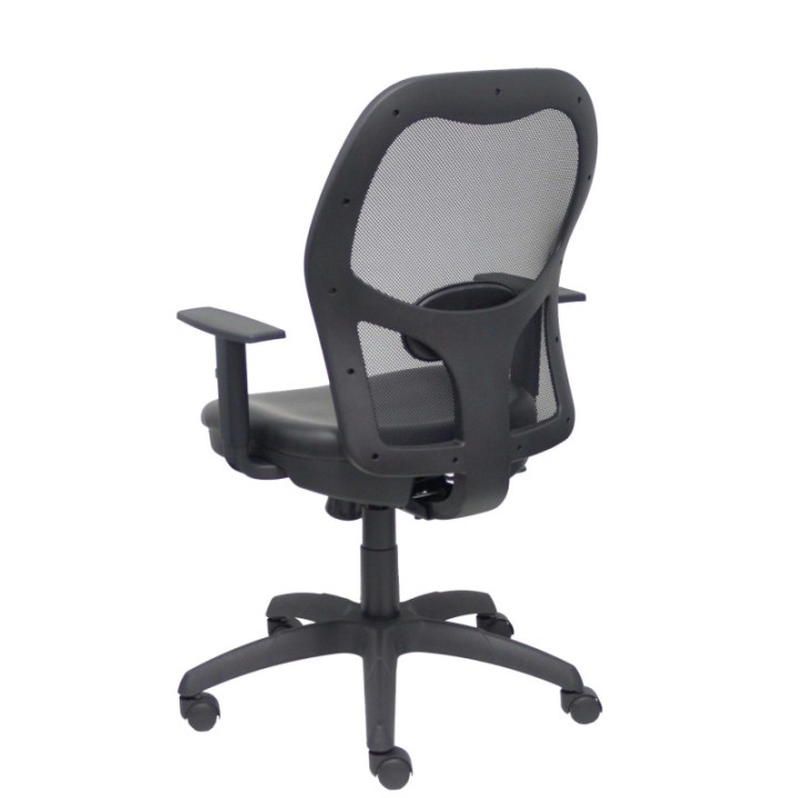 Silla Jorquera traslack malla negra asiento similpiel negro brazos regulables