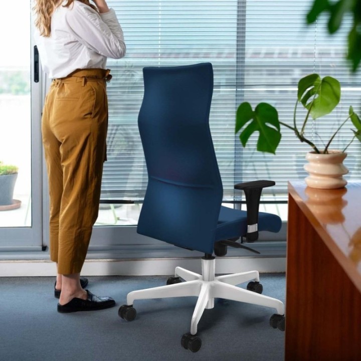 Albacete dirección sincro similpiel naranja brazos 1D cromados base blanca ruedas 65 nailon