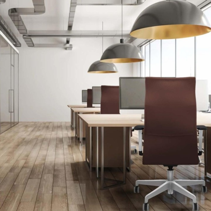 Albacete dirección sincro similpiel marrón oscuro brazos 1D blancos base blanca ruedas 65 engomadas