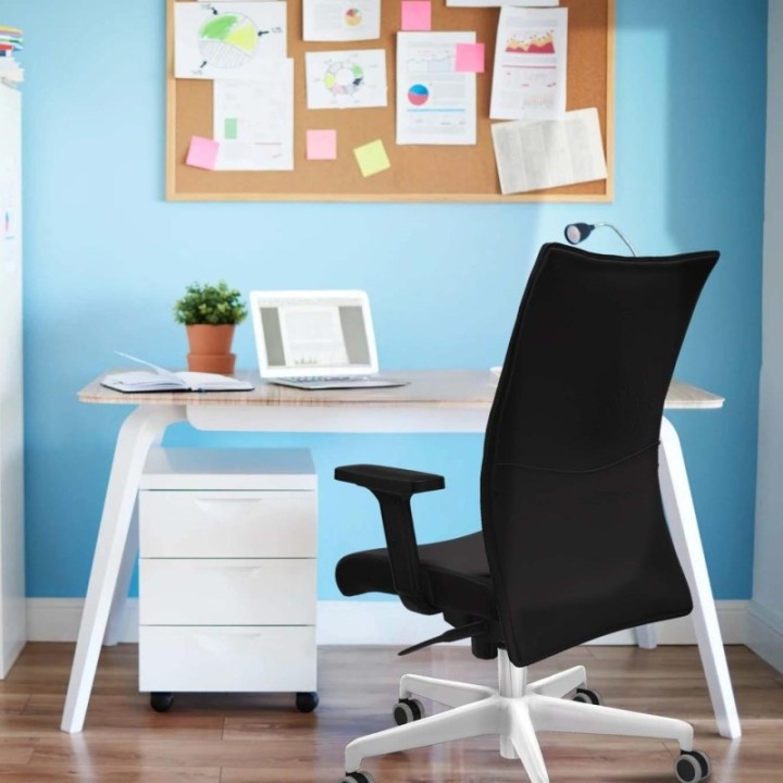 Albacete confidente sincro similpiel rosa brazos 2D base blanca ruedas 65mm engomadas