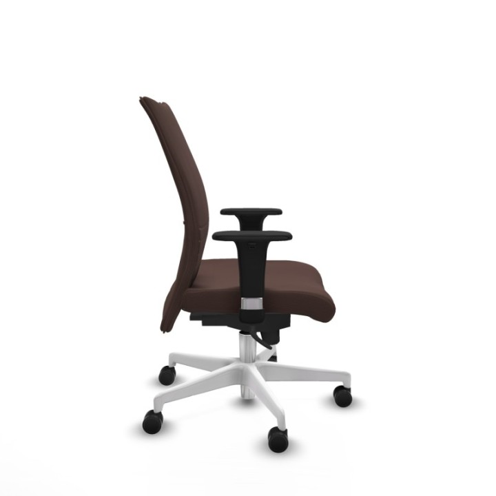 Albacete confidente sincro similpiel marrón oscuro brazos 1D base blanca ruedas 65 mm nailon