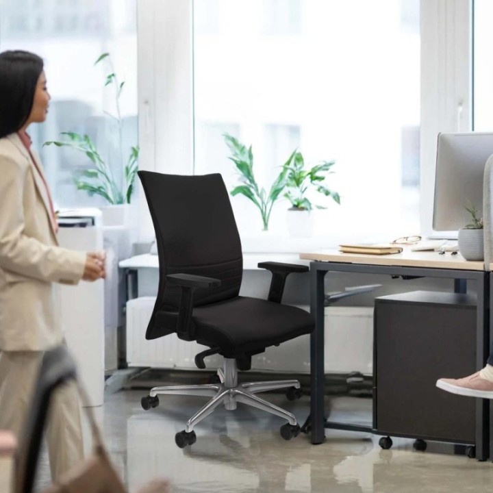 Albacete confidente sincro similpiel gris oscuro brazos 2D base aluminio ruedas 65 mm nailon