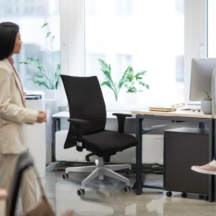 Albacete confidente XL sincro similpiel granate brazos 1D cromados base blanca ruedas 65mm engomadas