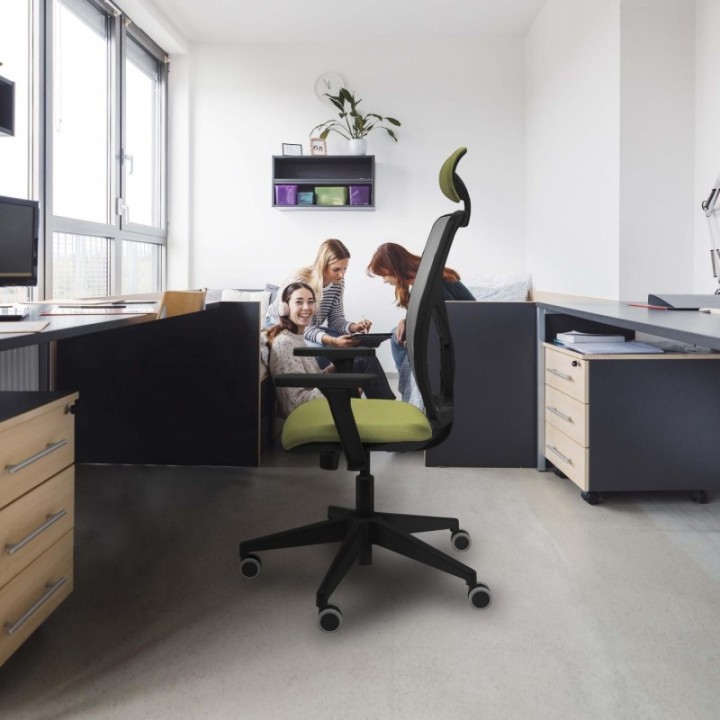 Motilla sincro malla gris bali naranja oscuro brazos 3D base piramidal cabecero fijo ruedas 65mm engomadas